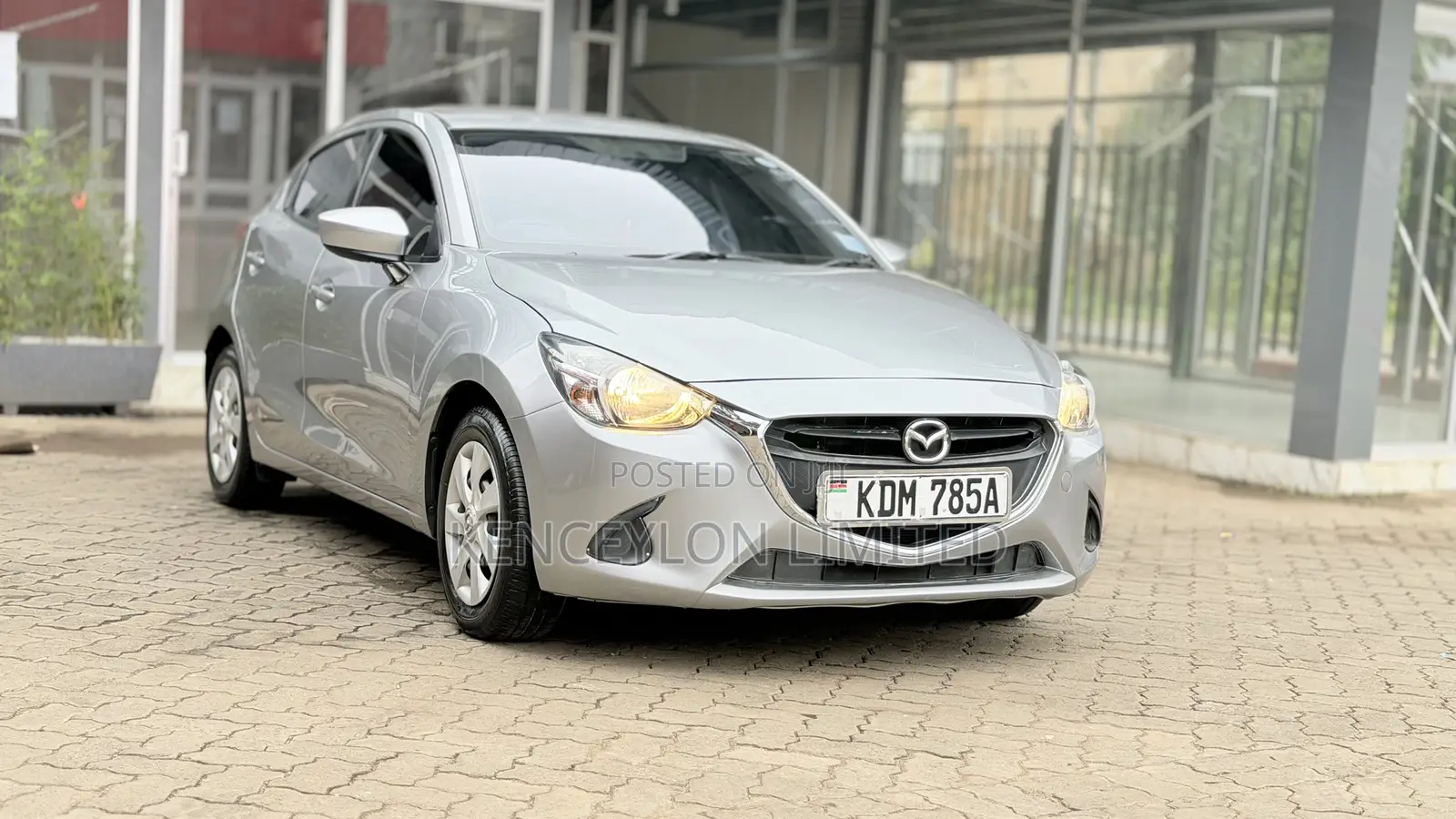 Mazda Demio 2016 Silver