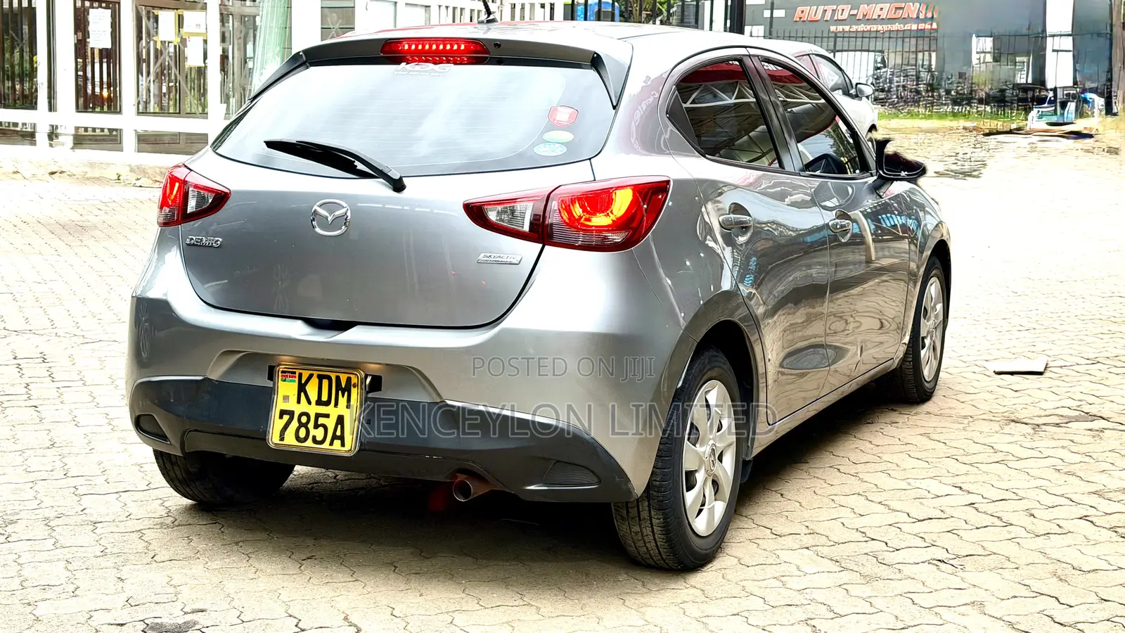 Mazda Demio 2016 Silver