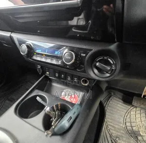 Toyota Hilux 2017 Black