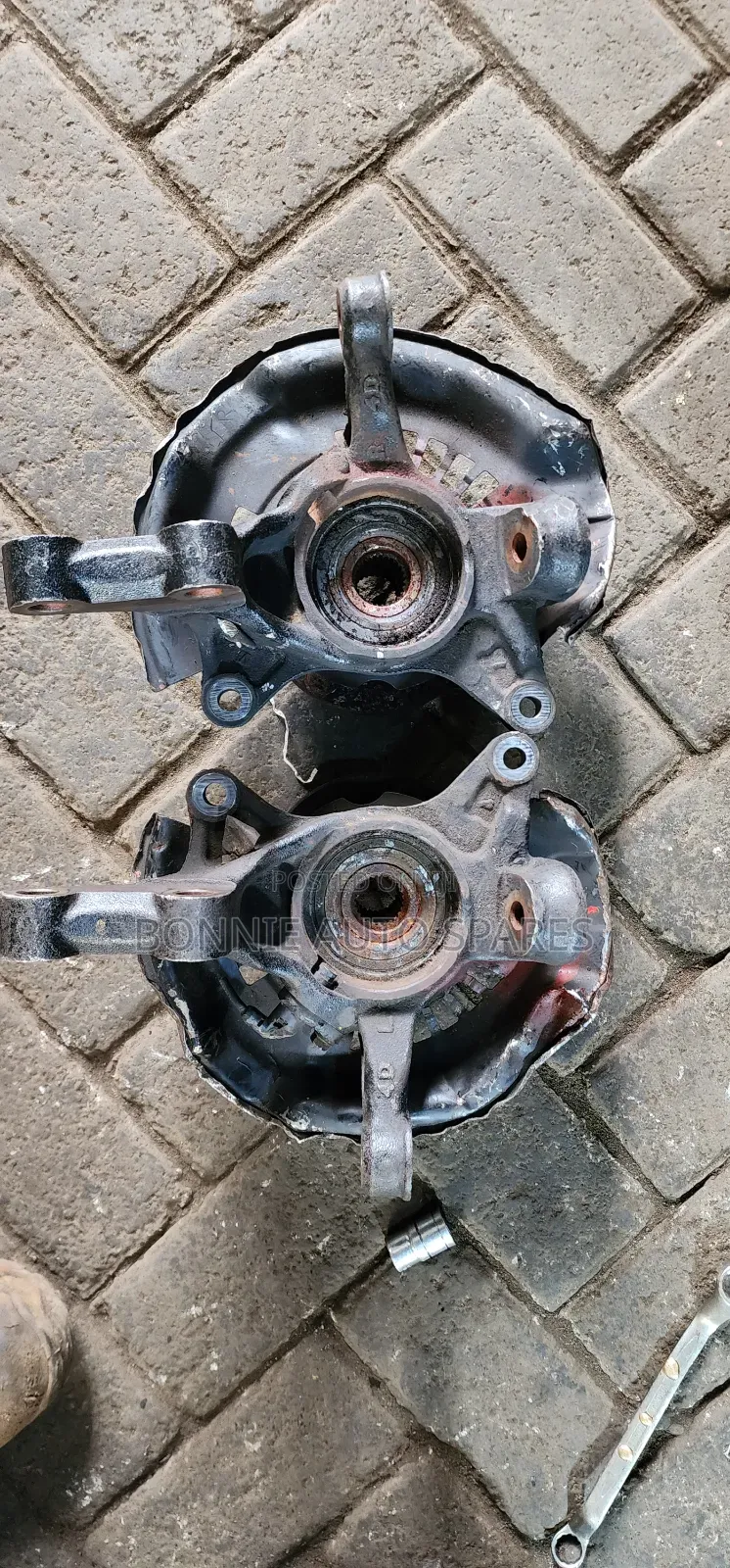 Toyota Voxy 2005_2019 Front Hub