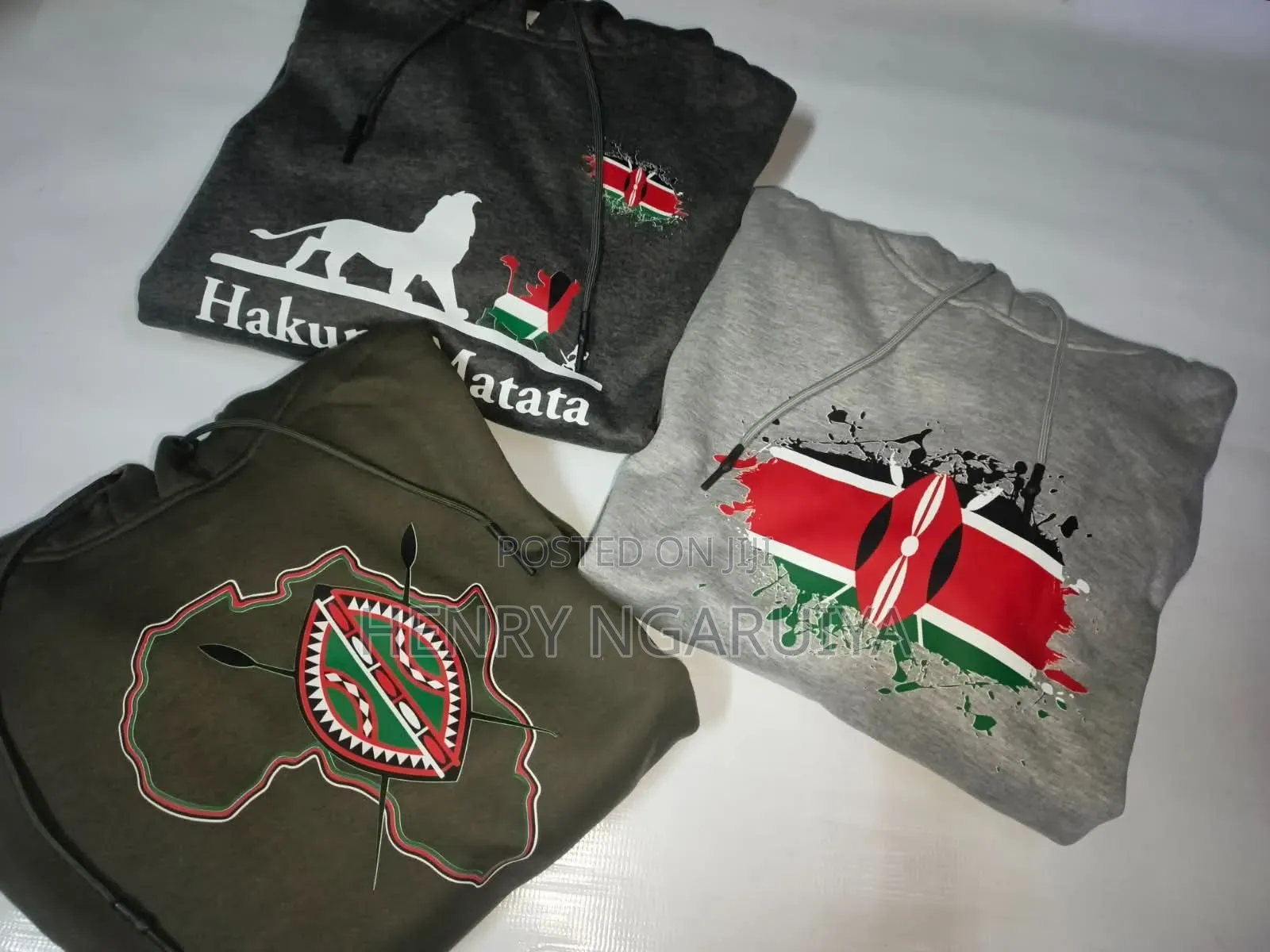 High Quality Plain and Printed Jumpers/Hoodies on Sale