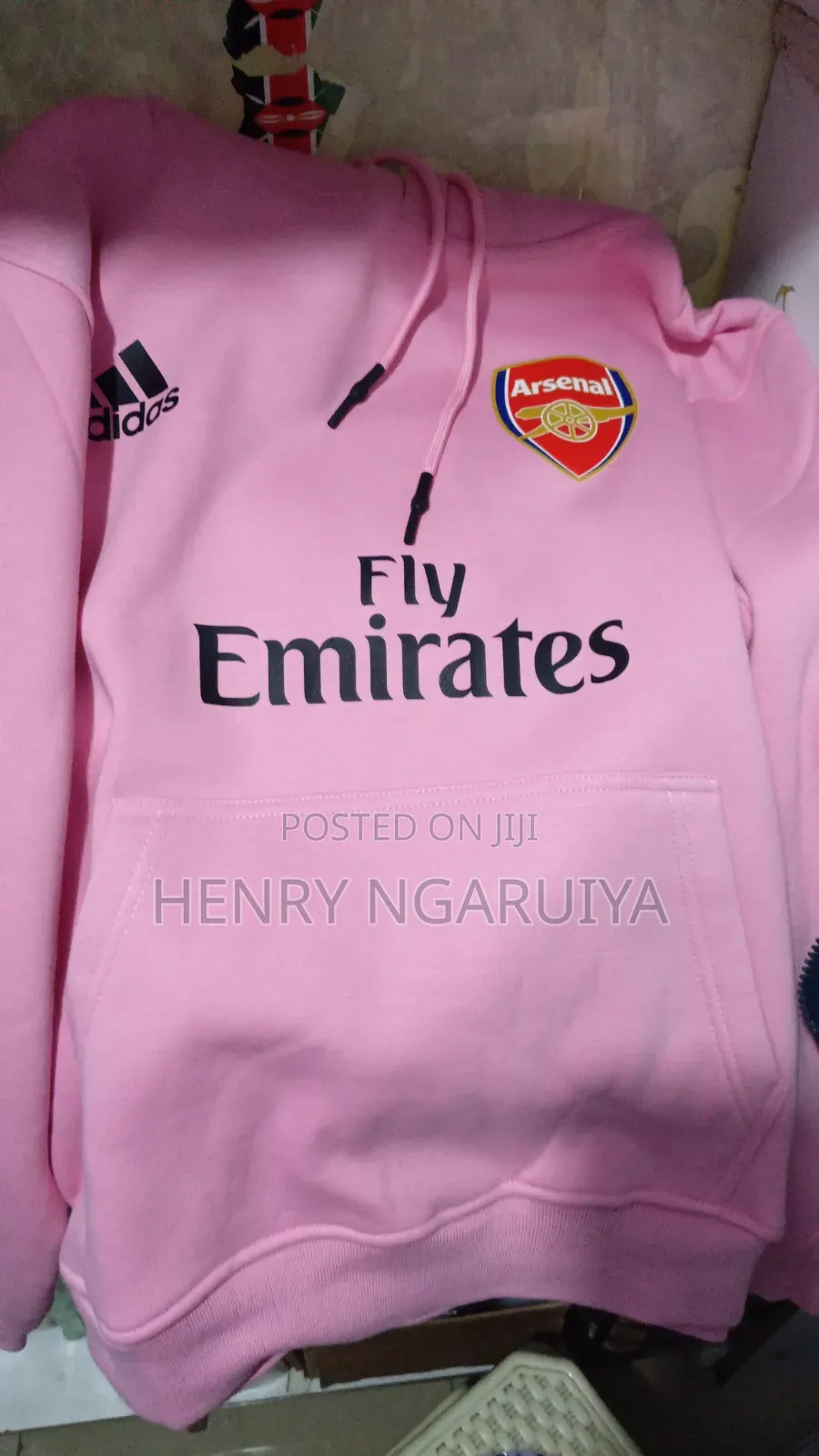 High Quality Plain and Printed Jumpers/Hoodies on Sale