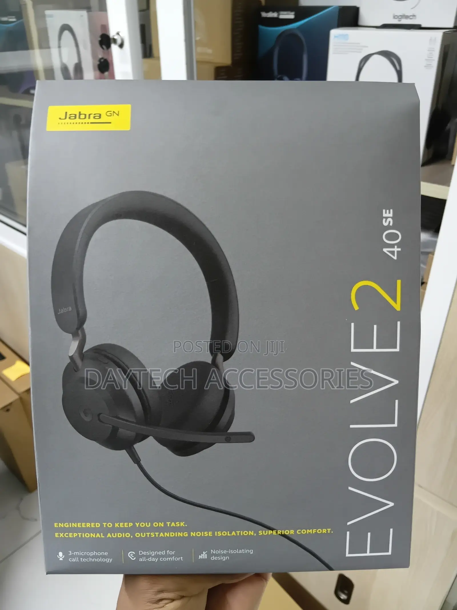 This Is a Jabra Evolve2 40 Se Wired Headset.