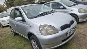 Toyota Vitz 1.3 FWD 5dr 2000 Silver