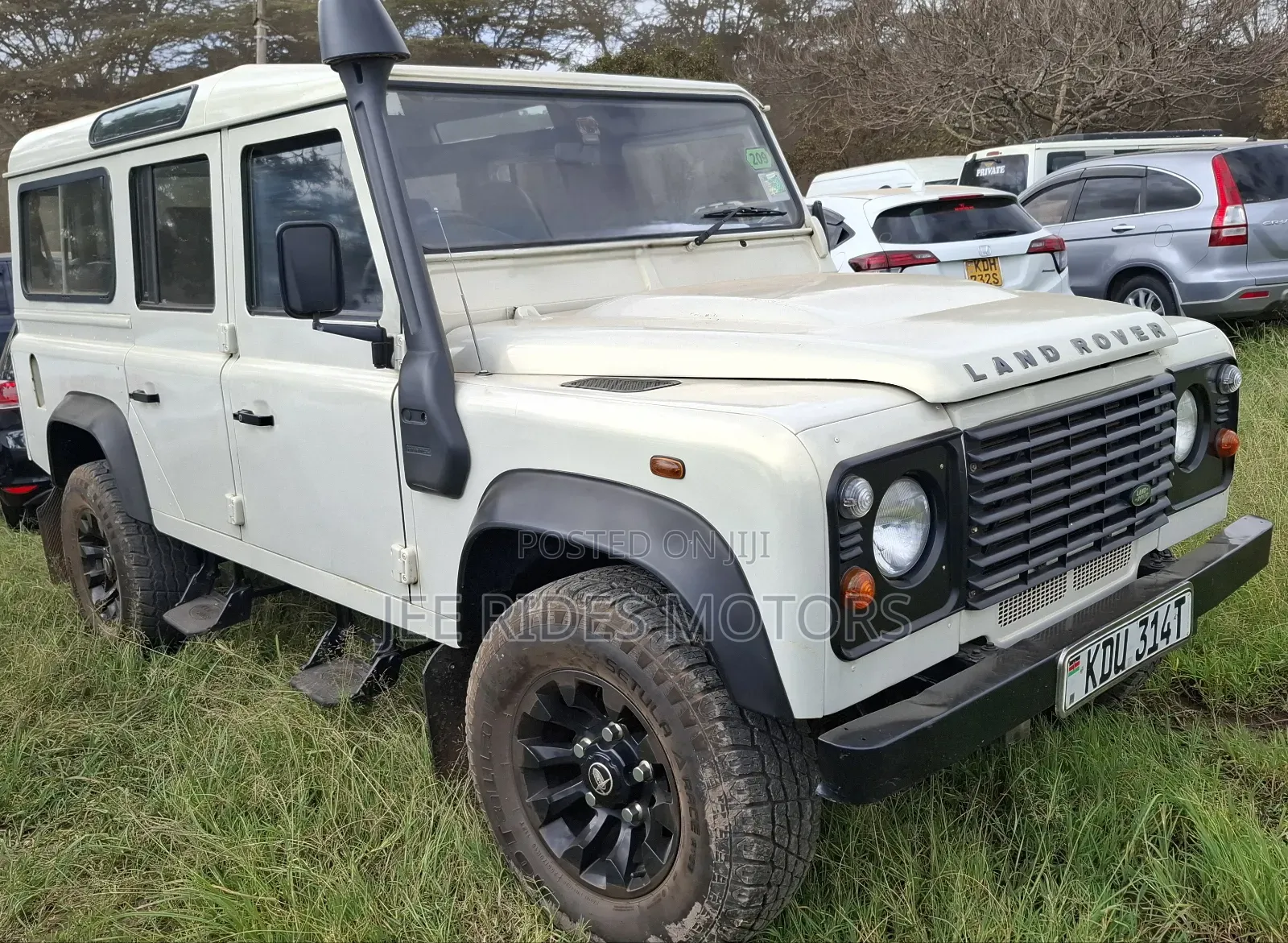 Land Rover Defender Puma 110 2.4 TD 2011 White