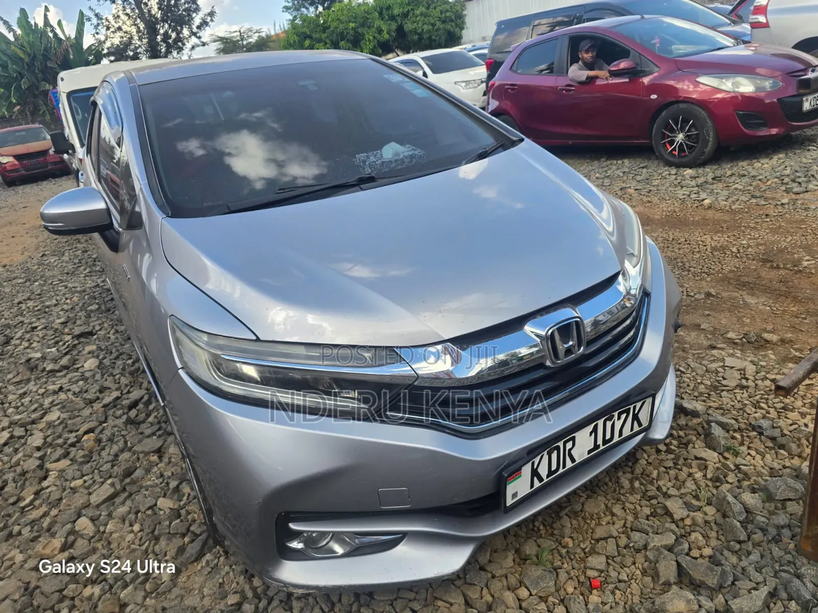 Honda Shuttle 1.5 Hybrid 2WD 2017 Silver