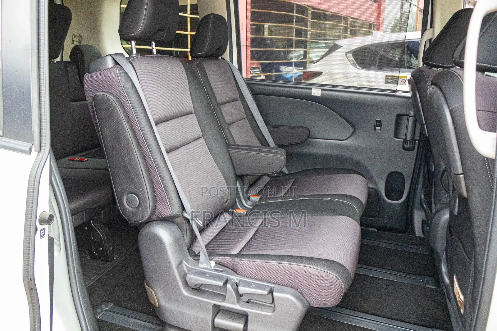 Nissan Serena 2019 Beige
