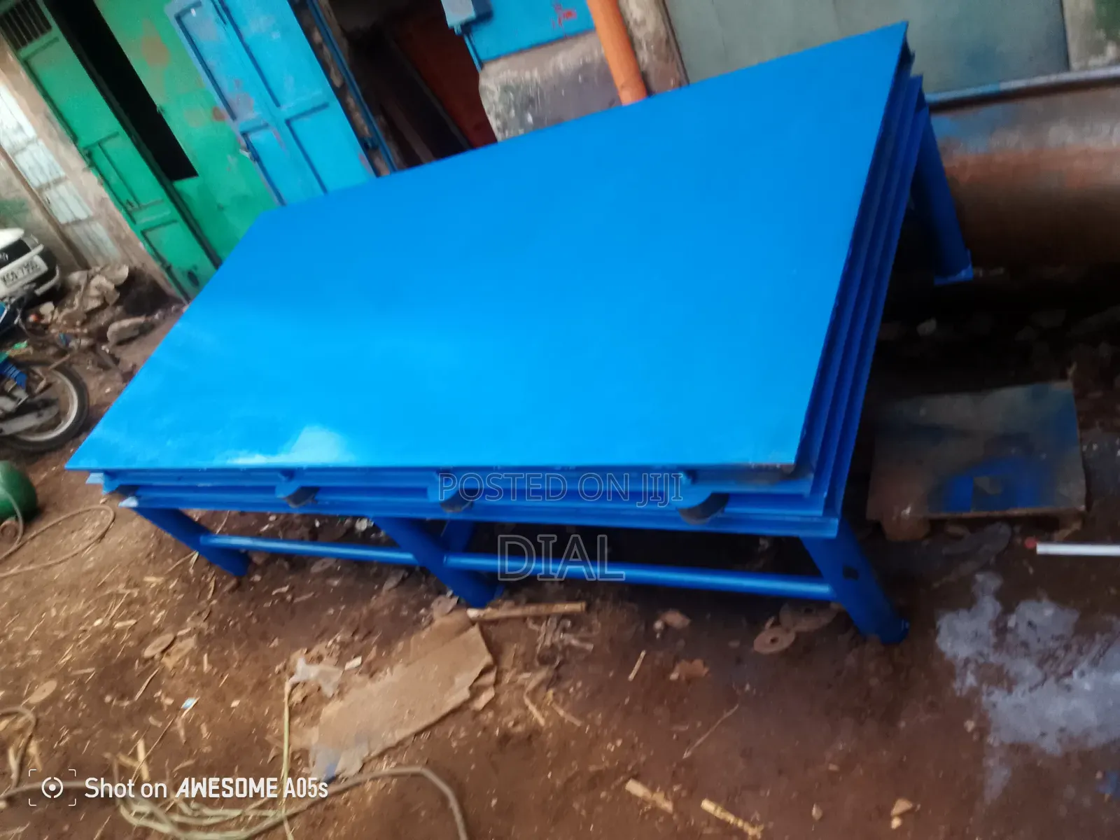 Flat Vibration Table Machine