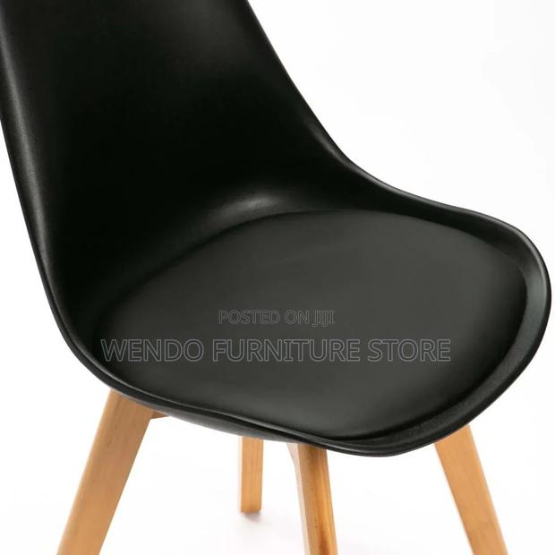 Dining Chairs; Plastic Eames Dining Chairs With Wooden Legs - thumbnail 3