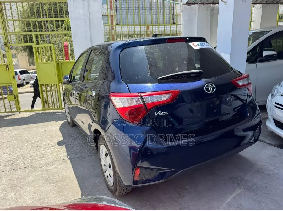 Toyota Vitz 2019 Blue