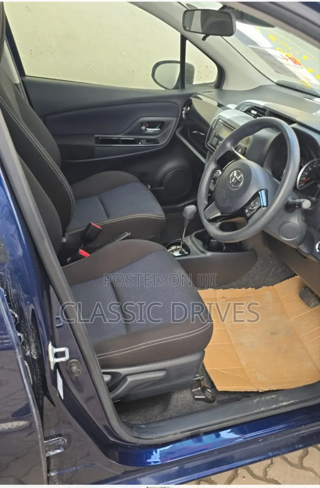Toyota Vitz 2019 Blue