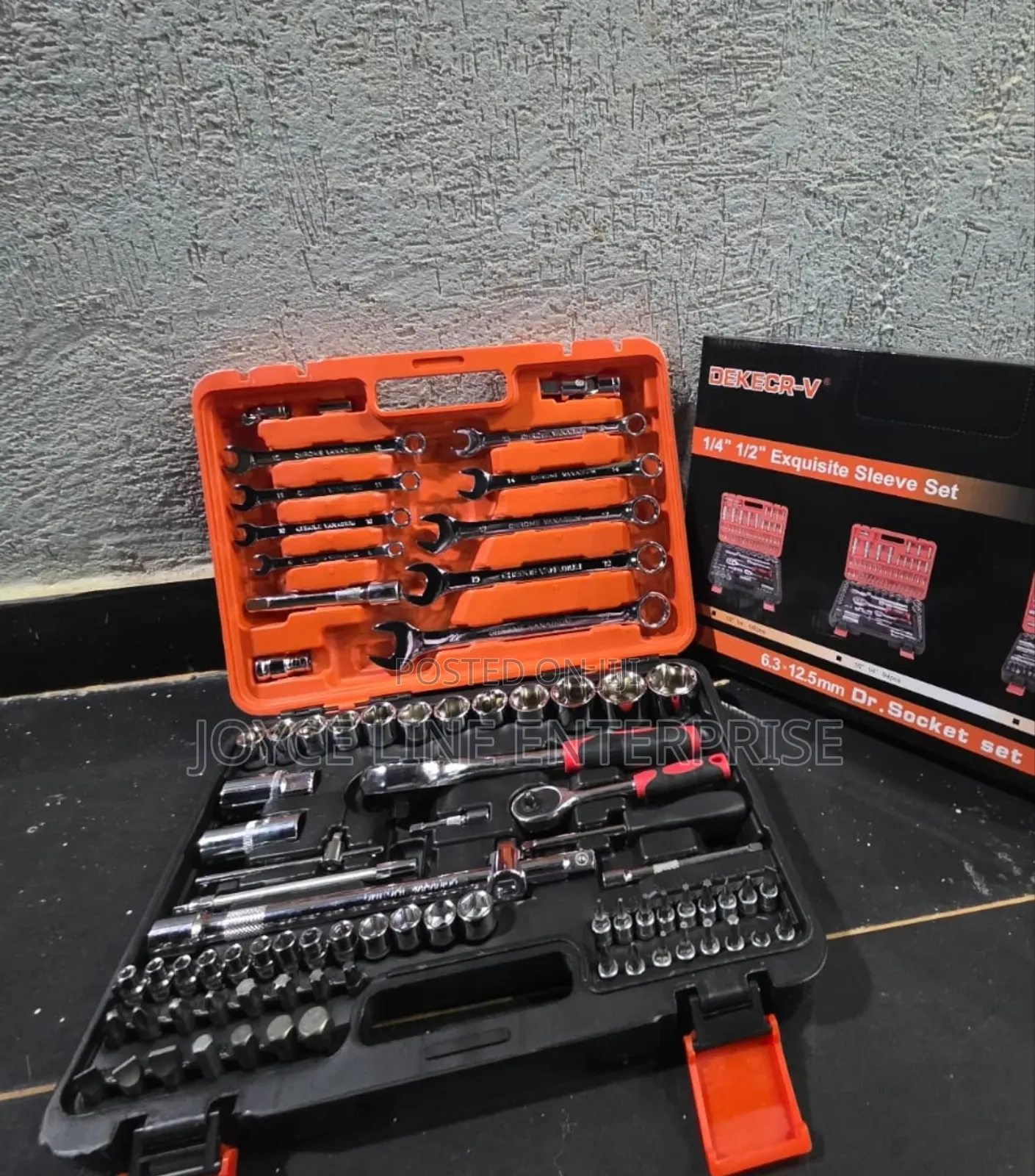 82pcs Chrome Toolset