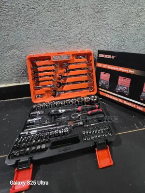 82pieces Toolset