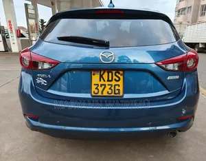 Mazda Axela 2017 Blue