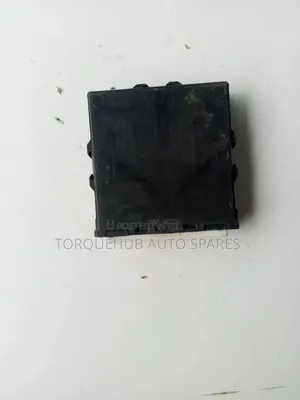 Toyota Duet 2001 Engine Control Unit