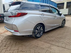 Honda Shuttle 2019 Silver