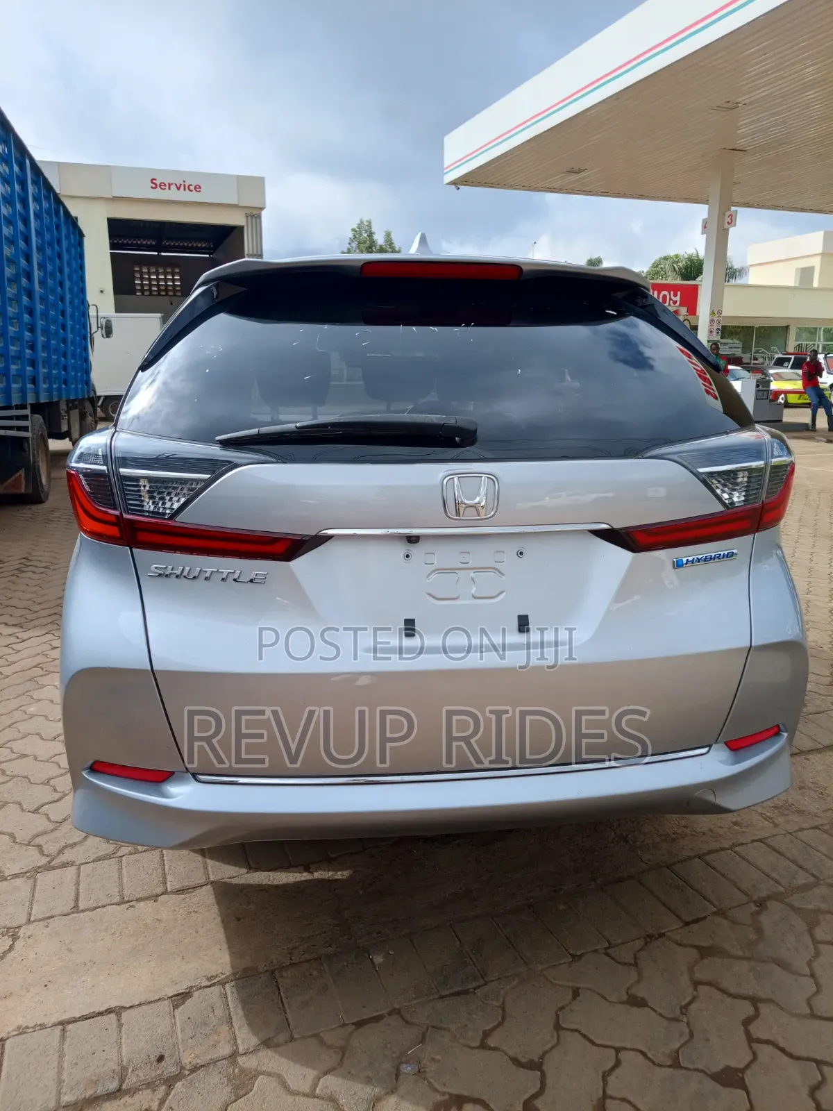Honda Shuttle 2019 Silver