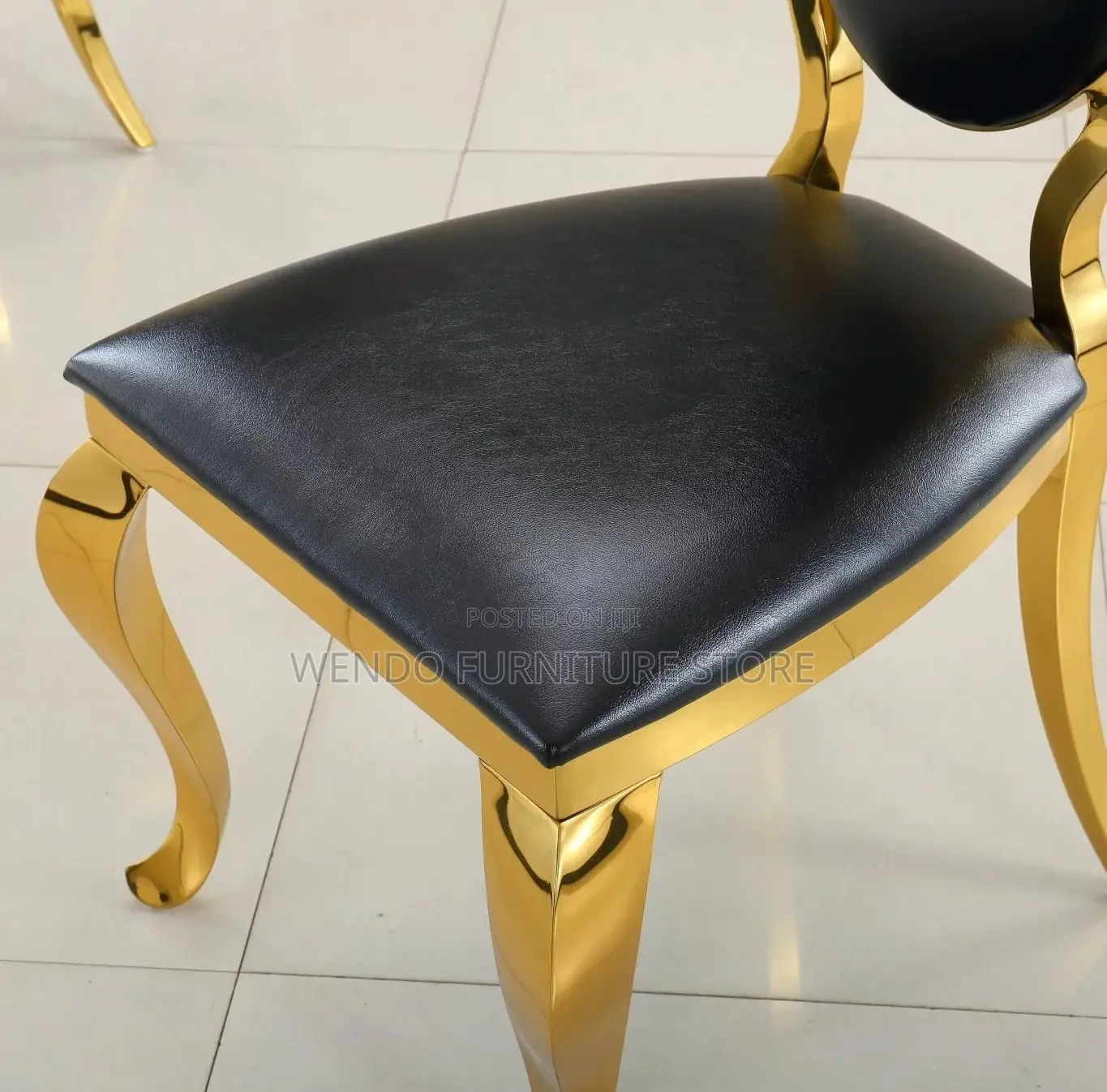 Dining Chairs; Modern Padded Golden Soft Dining Chairs