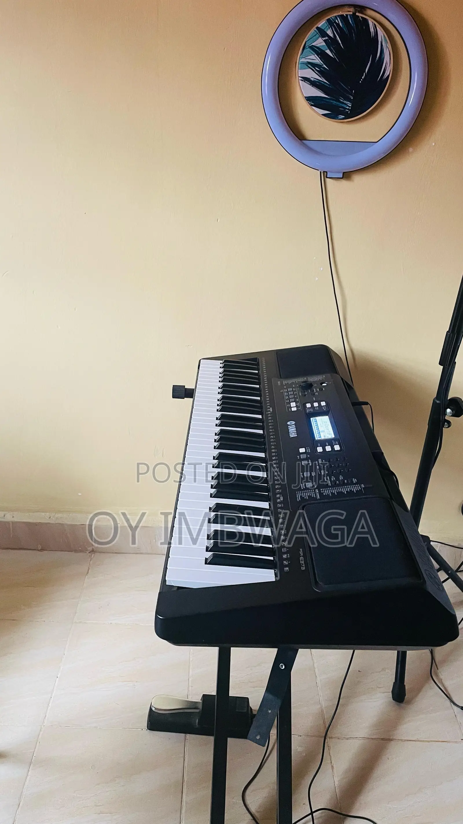 Yamaha Psr E373 Piano Keyboard