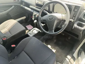 Toyota Probox 1.3 GL 2WD 2019 Off white