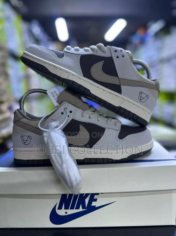 Nike Sb Otomo Dunk Sneakers