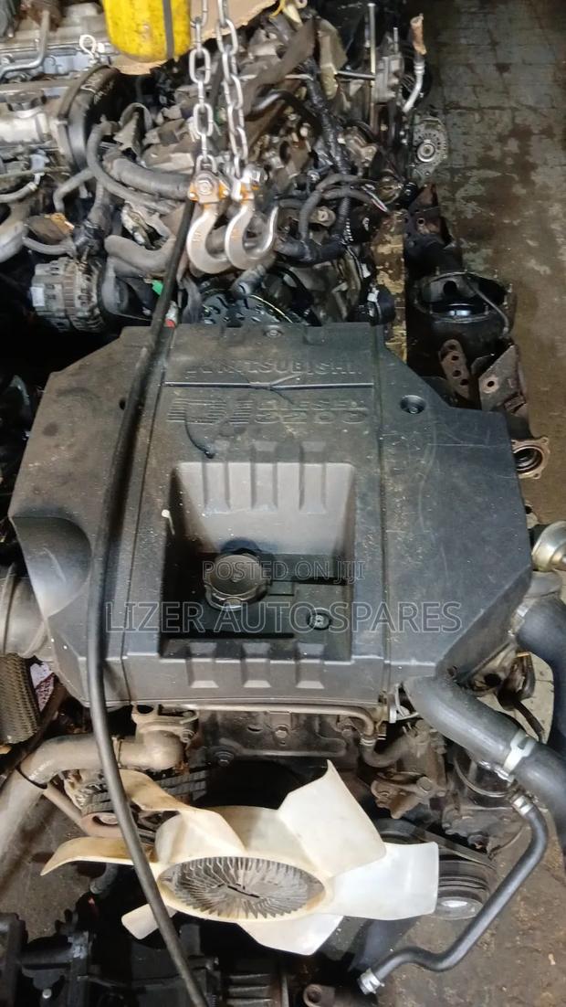 Engine 4m41 V93-98 - thumbnail 3