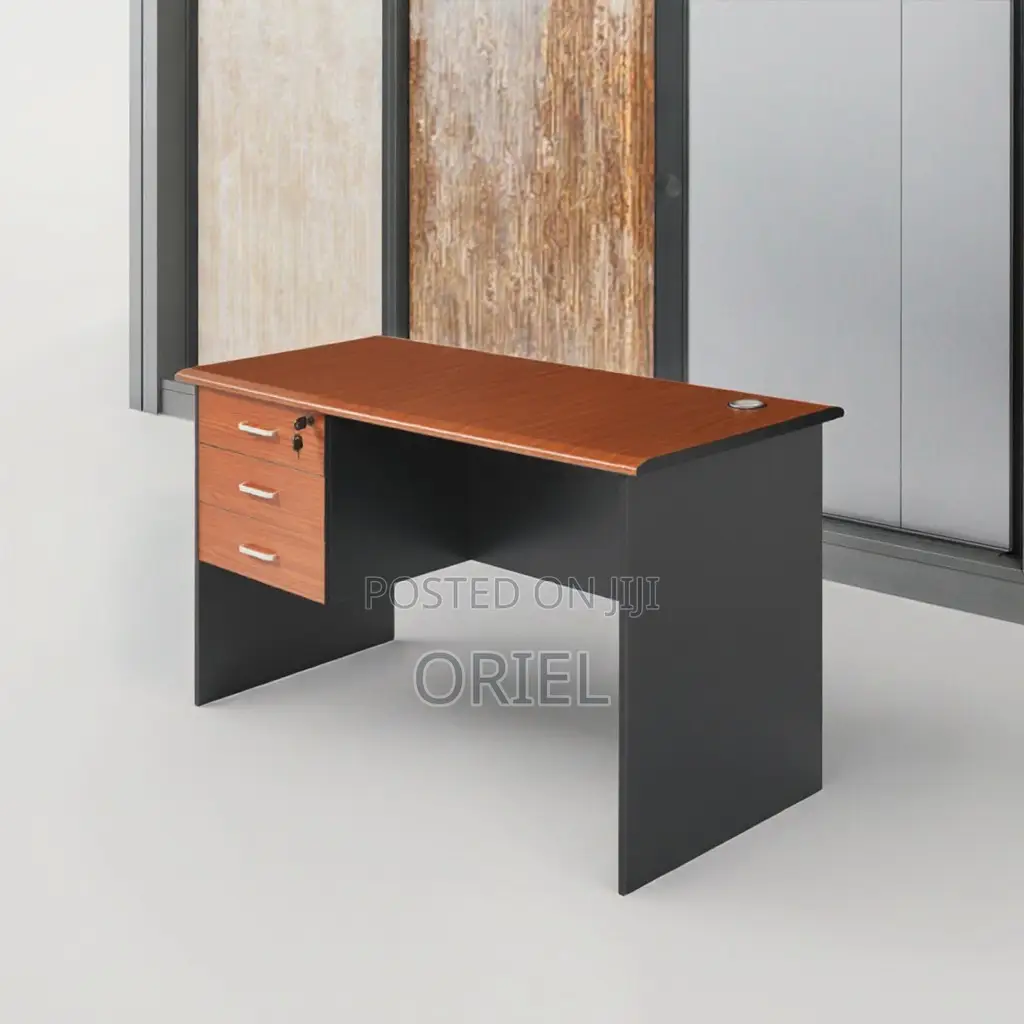 Office Desk : 1.4m Imported Executive Office Desk With 3-Drawers