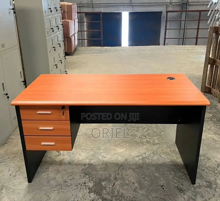 Office Desk : 1.4m Imported Executive Office Desk With 3-Drawers
