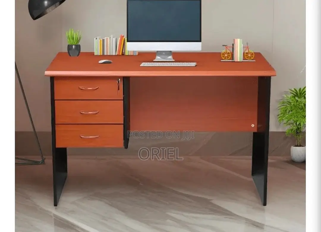 Office Desk : 1.4m Imported Executive Office Desk With 3-Drawers