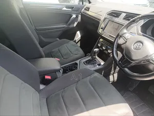 Volkswagen Tiguan 2018 Black
