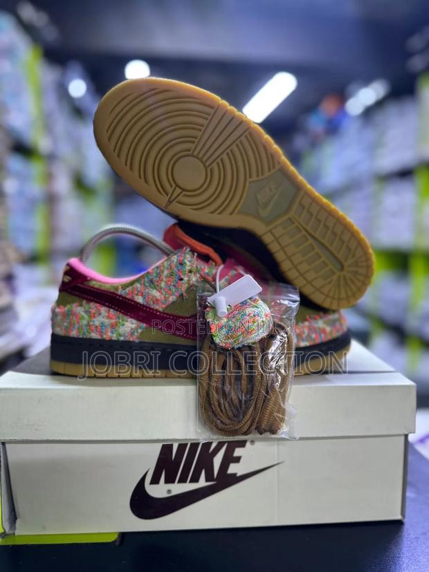 Nike Dunk Low Green Curry Panda Monium Sneakers - thumbnail 4