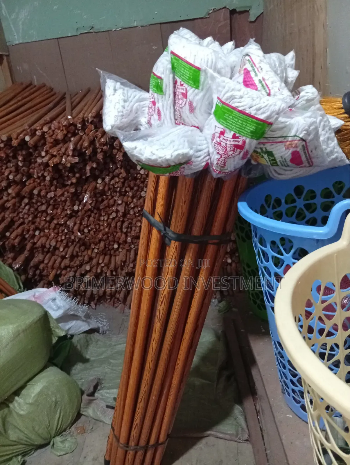 Mops and Brushes