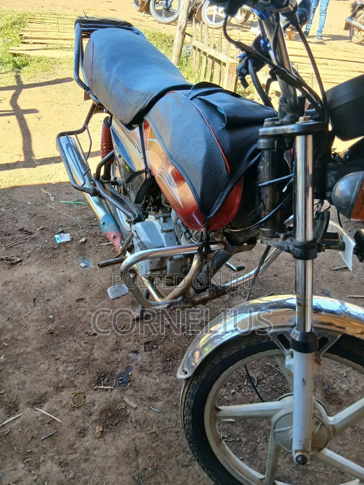 TVS XL 100 2019 Red