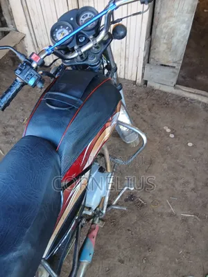 TVS XL 100 2019 Red
