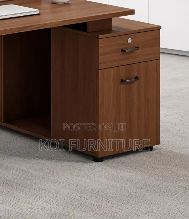 Office Workstation; Two Users Wooden Office Workstation Working Desks