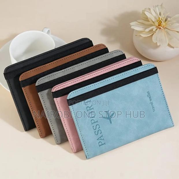 Passport Holding Document Holder - thumbnail 13