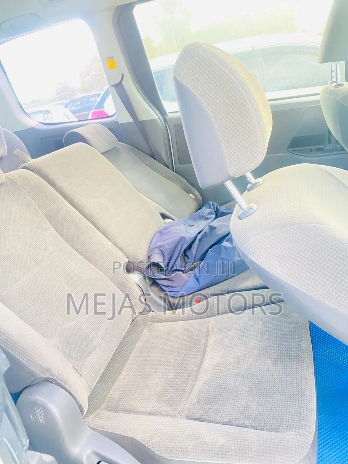 Toyota Voxy 2009 White