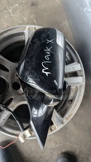 Toyota Mark X Sidemirror