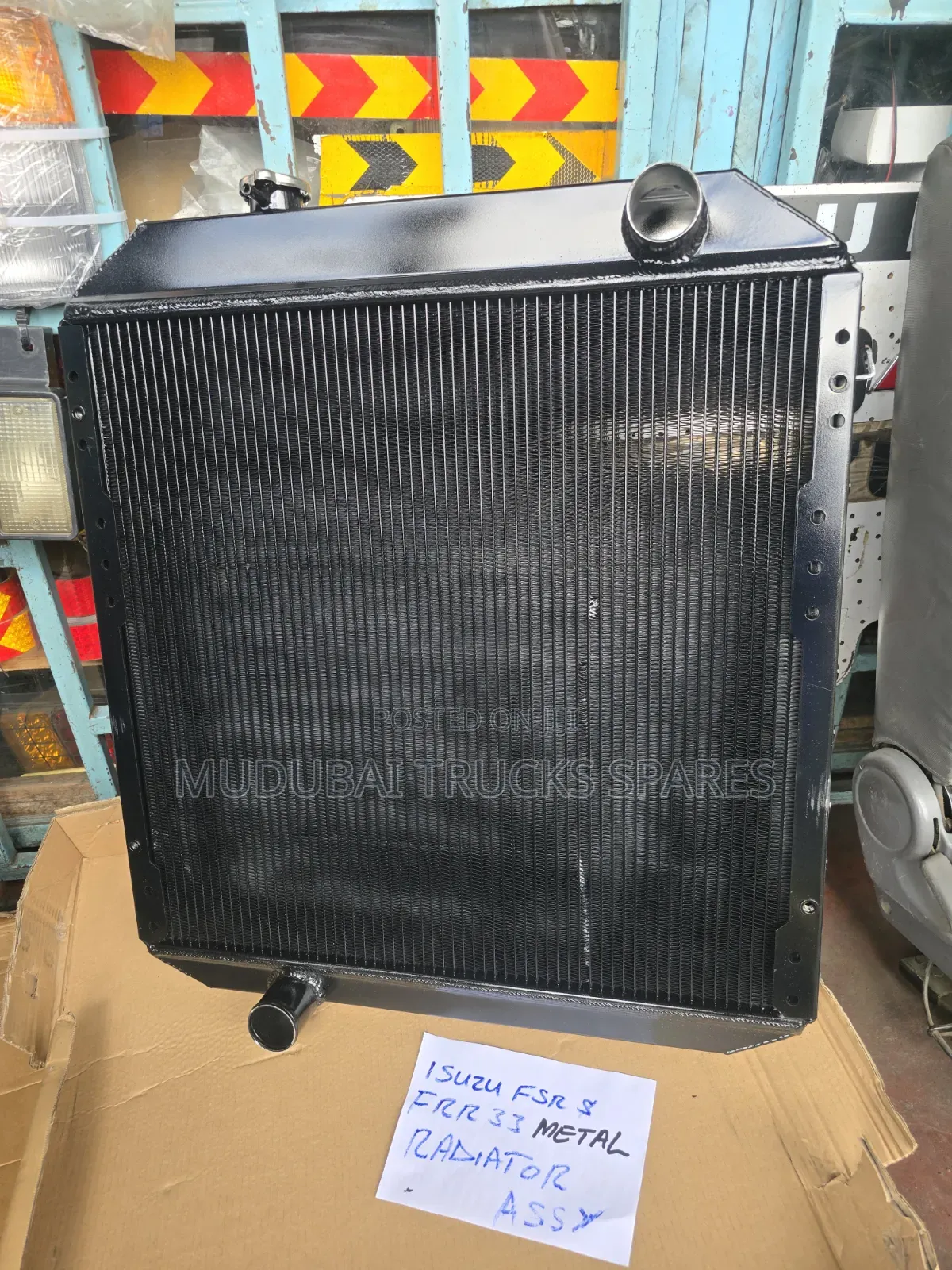 Isuzu FSR and Frr33 Metal Tank Radiator