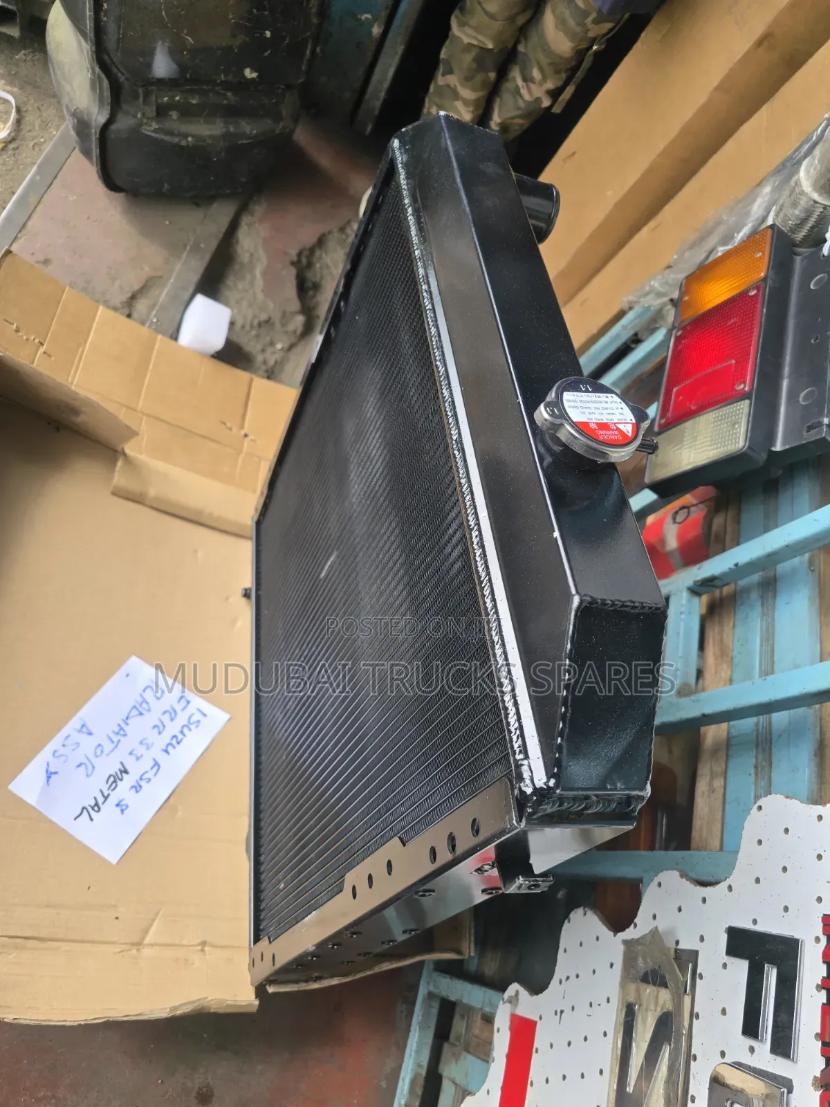 Isuzu FSR and Frr33 Metal Tank Radiator