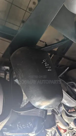 Toyota Noah Sidemirror