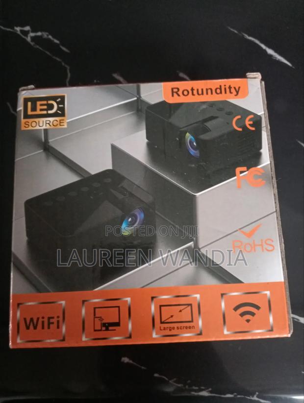 Mini Portable Projector - thumbnail 3