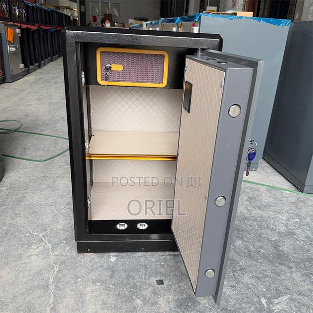 Office Safe : 70kg Heavy-Duty Digital Security Locker Safe - thumbnail 11