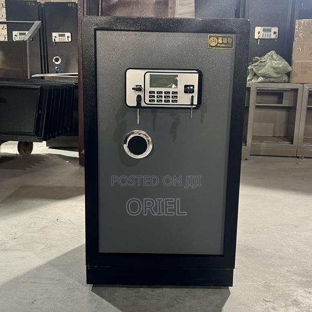 Office Safe : 70kg Heavy-Duty Digital Security Locker Safe - thumbnail 13