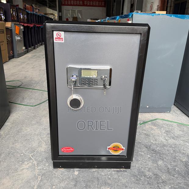 Office Safe : 70kg Heavy-Duty Digital Security Locker Safe - thumbnail 14