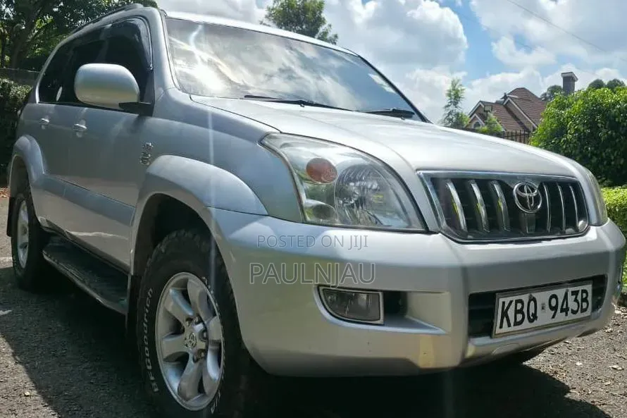 Toyota Land Cruiser Prado 2004 Silver