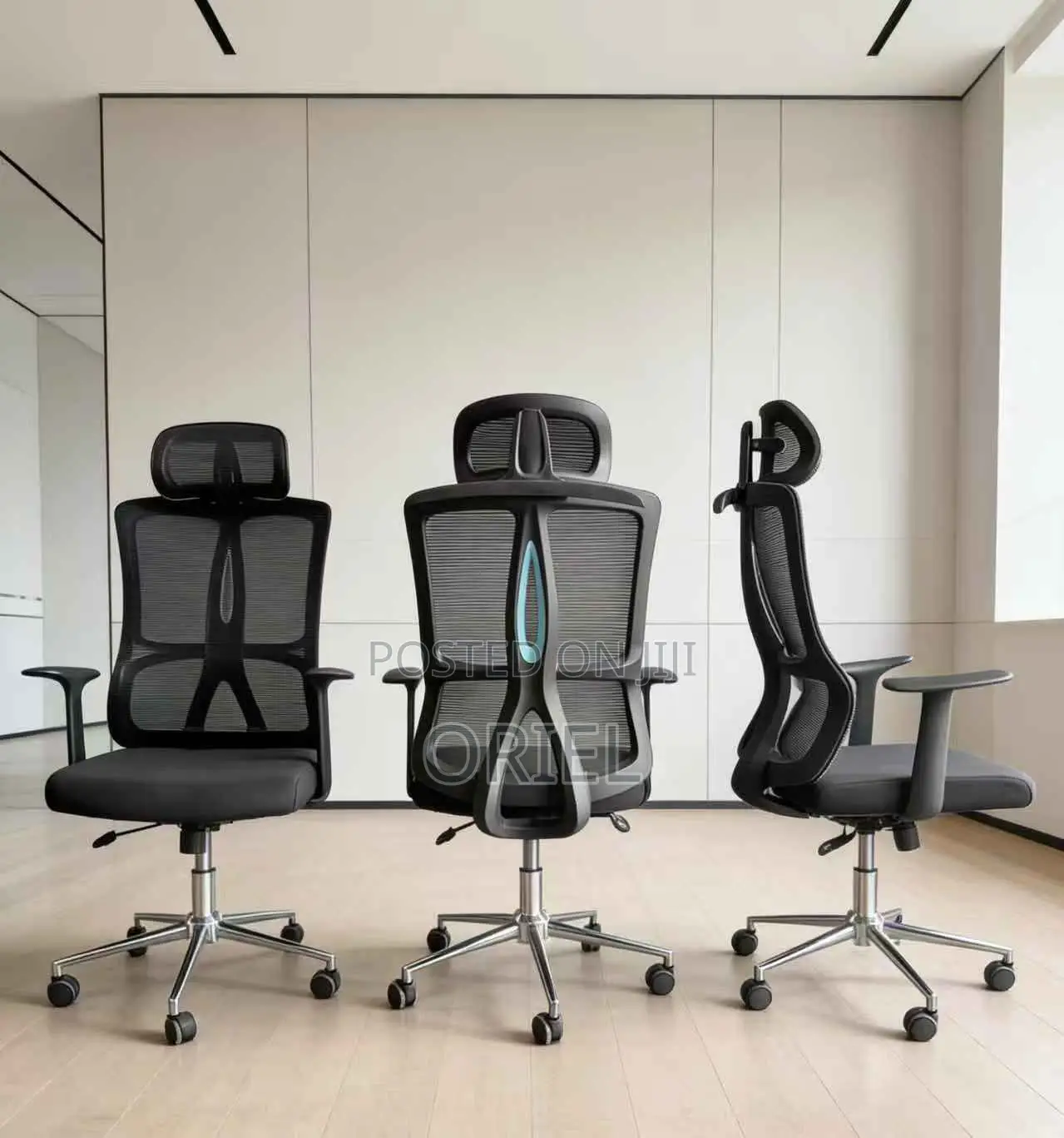 Office Chair : High-Back Office Fabric Chair