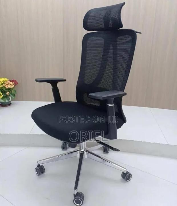 Office Chair : High-Back Office Fabric Chair - thumbnail 8