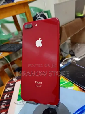 Apple iPhone 8 Plus 64 GB Red