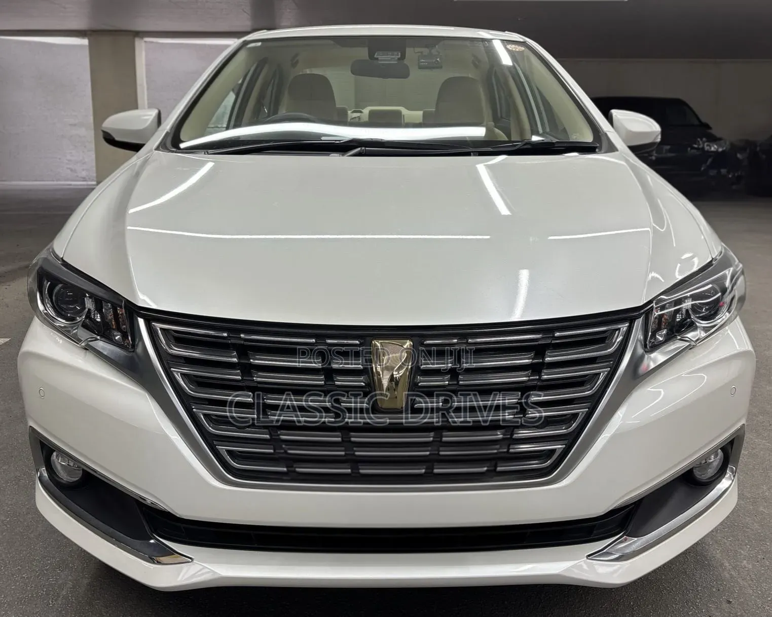Toyota Premio 2019 White